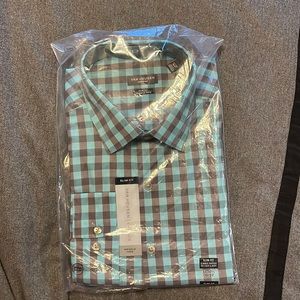 Van Heusen Chrome Slim Fit Dress Shirt